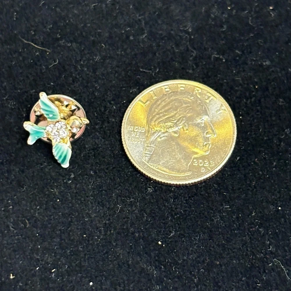 Vintage Bluebird of Happiness Tiny Tack Lapel Hat Pin